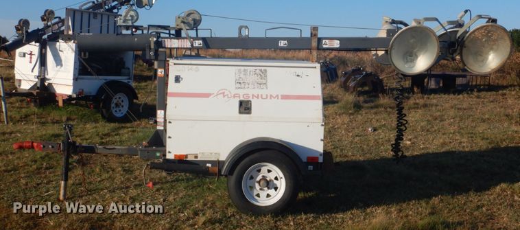 image for item GC9693 2000 Magnum 4060K light plant