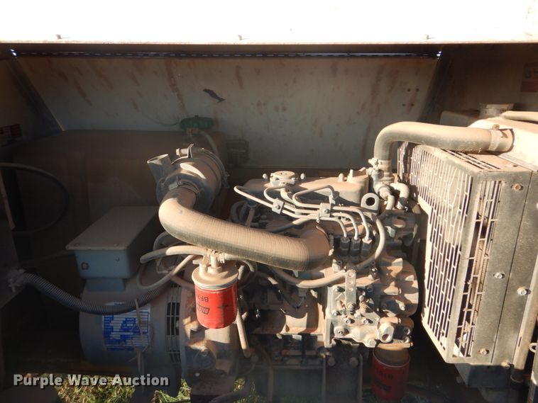 image for item GC9693 2000 Magnum 4060K light plant