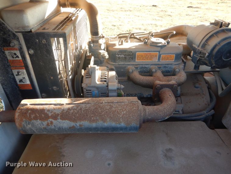 image for item GC9693 2000 Magnum 4060K light plant