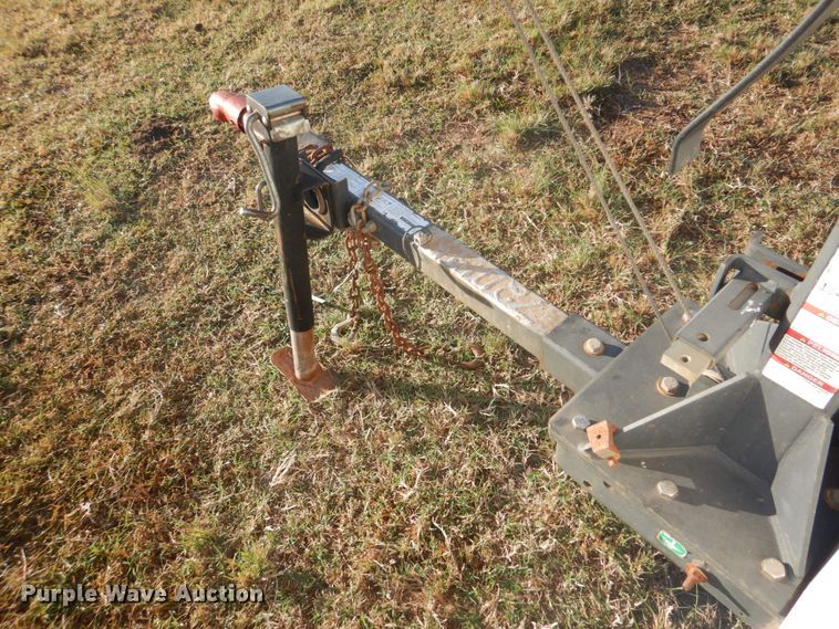 image for item GC9693 2000 Magnum 4060K light plant