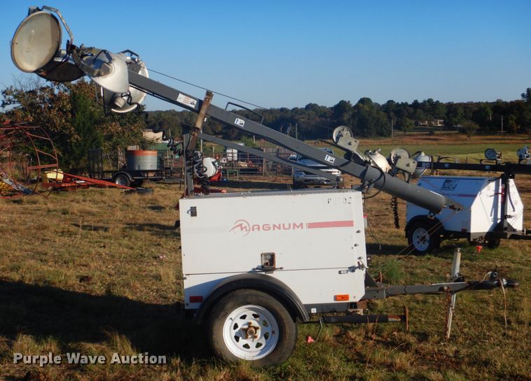 image for item GC9694 2010 Magnum MLT5060K light plant