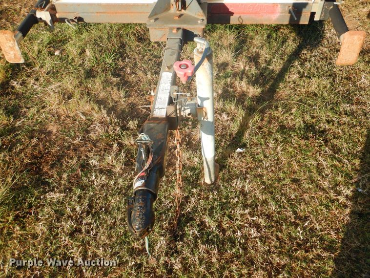 image for item GC9694 2010 Magnum MLT5060K light plant