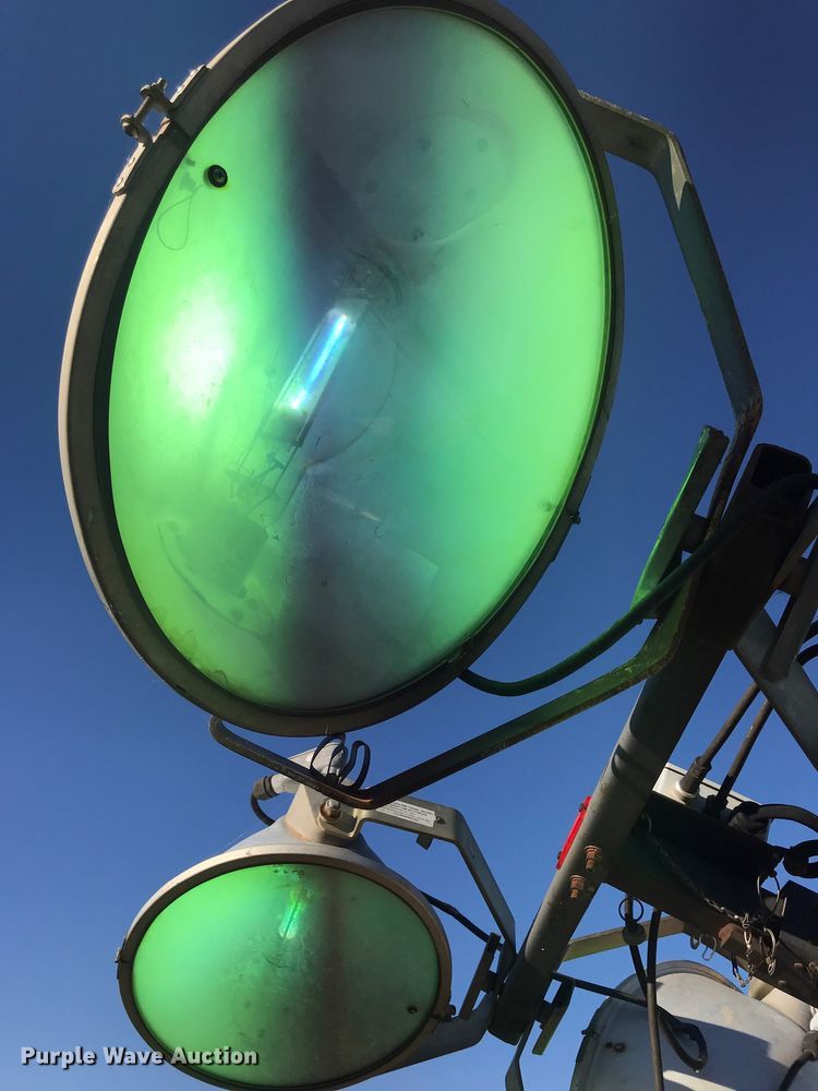 image for item GC9694 2010 Magnum MLT5060K light plant