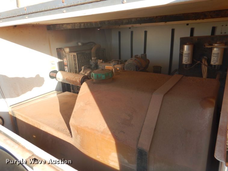 image for item GC9694 2010 Magnum MLT5060K light plant