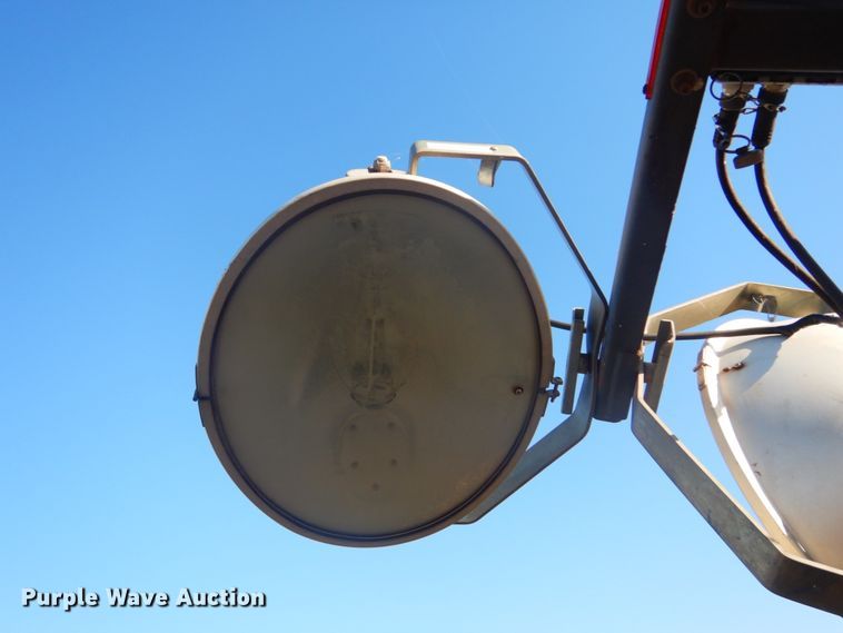 image for item GC9694 2010 Magnum MLT5060K light plant