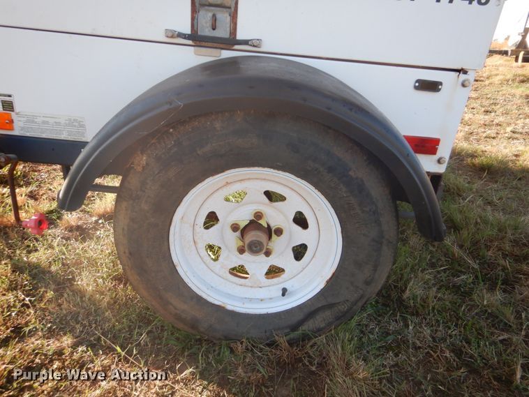 image for item GC9694 2010 Magnum MLT5060K light plant