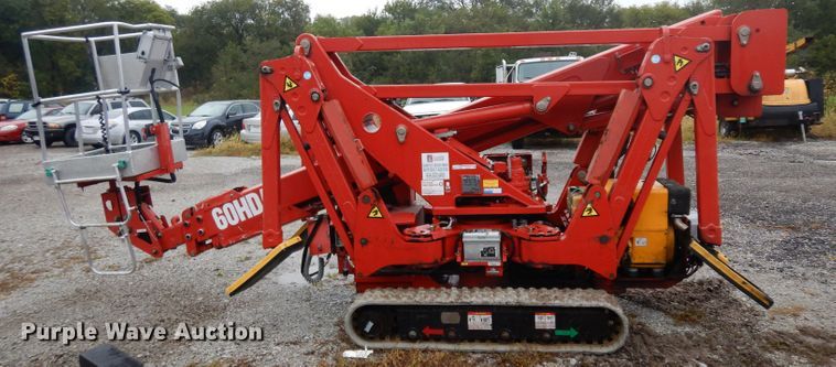 image for item GI9371 2015 CMC S19 boom lift