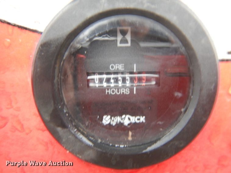 image for item GI9371 2015 CMC S19 boom lift