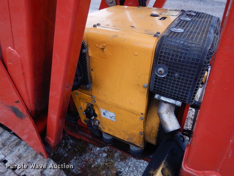 image for item GI9371 2015 CMC S19 boom lift