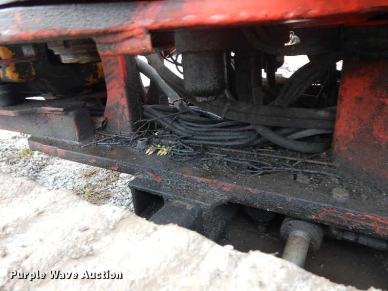 image for item GI9371 2015 CMC S19 boom lift