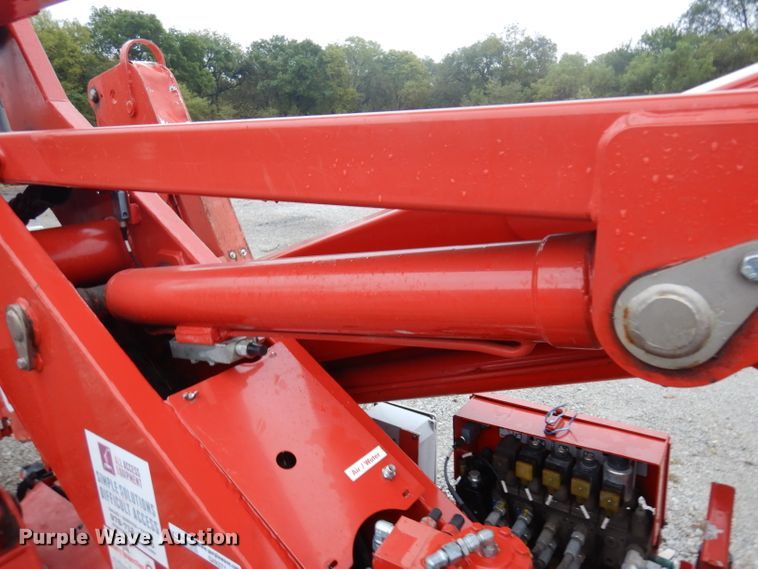 image for item GI9371 2015 CMC S19 boom lift