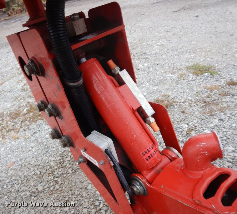 image for item GI9371 2015 CMC S19 boom lift