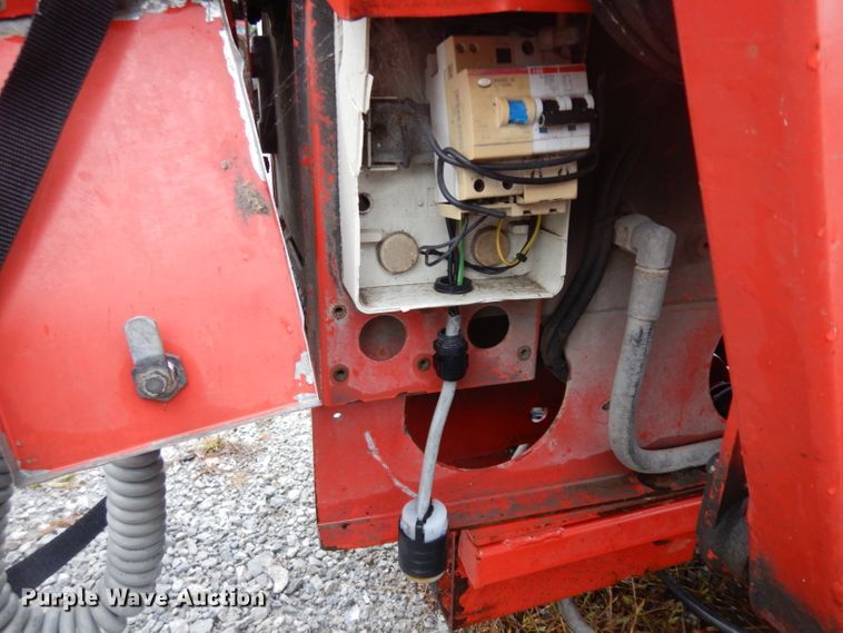 image for item GI9371 2015 CMC S19 boom lift