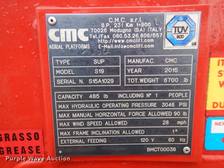 image for item GI9371 2015 CMC S19 boom lift