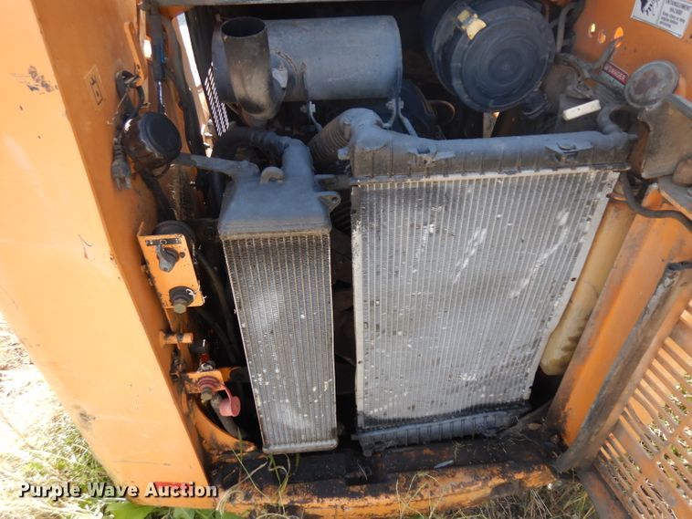 image for item GI9381 2010 Case 440 skid steer