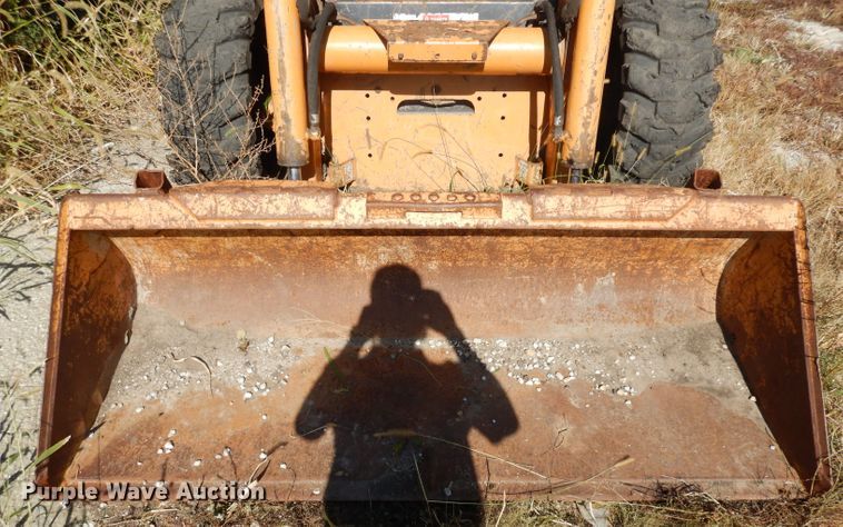 image for item GI9381 2010 Case 440 skid steer