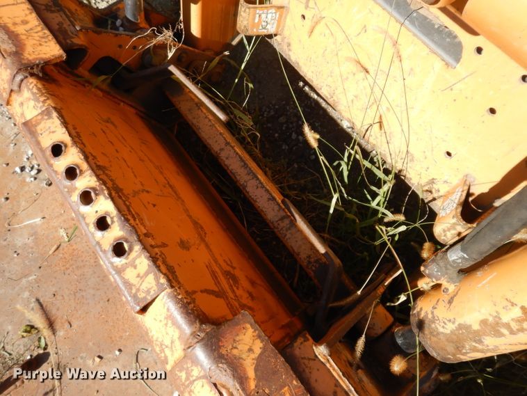 image for item GI9381 2010 Case 440 skid steer