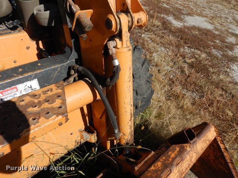 image for item GI9381 2010 Case 440 skid steer