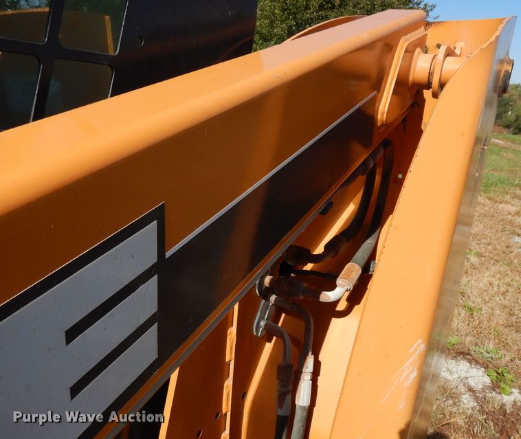 image for item GI9381 2010 Case 440 skid steer
