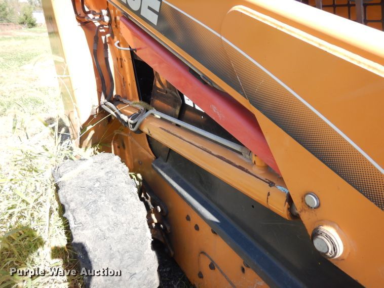 image for item GI9381 2010 Case 440 skid steer