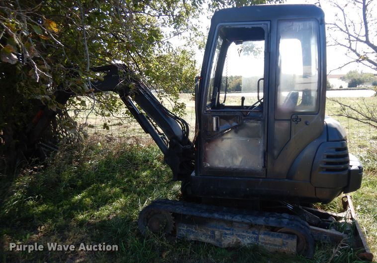 image for item GI9382 Kubota KX61-2 mini excavator