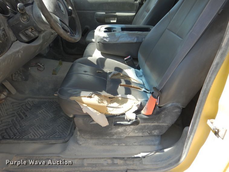 image for item DF2222 2007 Chevrolet Silverado 2500 pickup truck