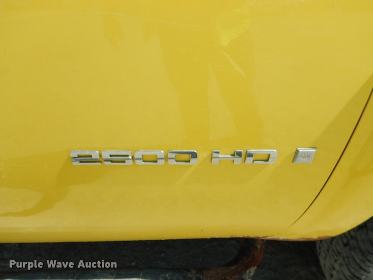 image for item DF2222 2007 Chevrolet Silverado 2500 pickup truck