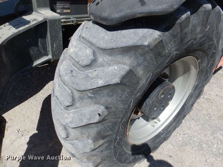 image for item DF2224 2007 JLG G12-55A telehandler