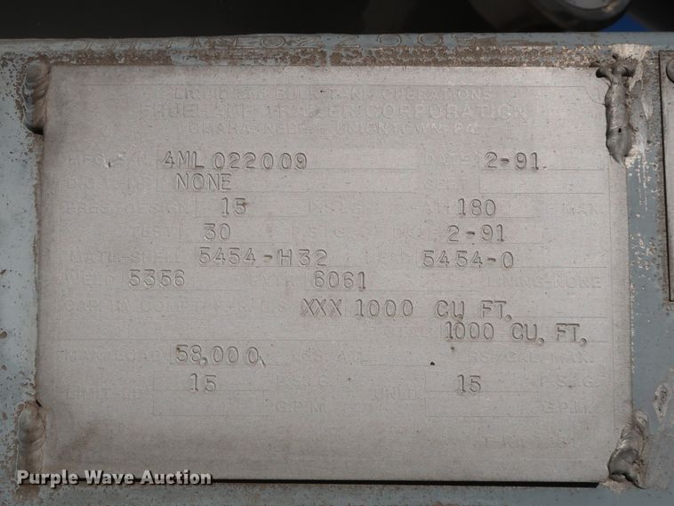 image for item DG7002 1991 Fruehauf HAB-F2-J1000 pneumatic dry bulk trailer