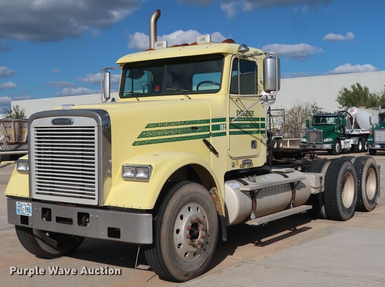 image for item DG7006 2009 Freightliner FLD semi truck