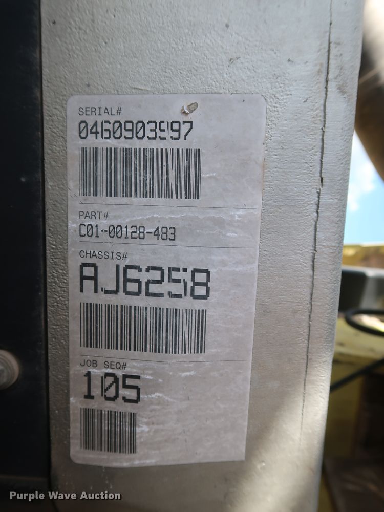 image for item DG7006 2009 Freightliner FLD semi truck