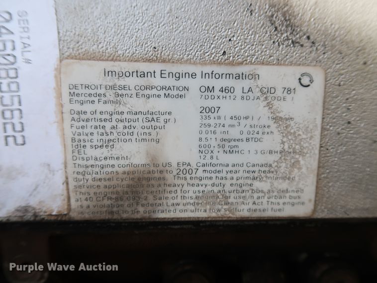 image for item DG7008 2008 Freightliner FLD semi truck