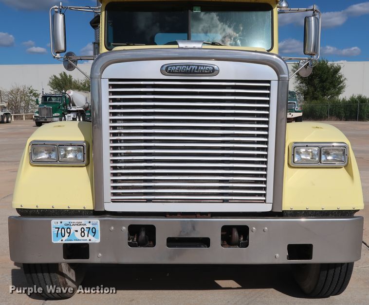 image for item DG7008 2008 Freightliner FLD semi truck
