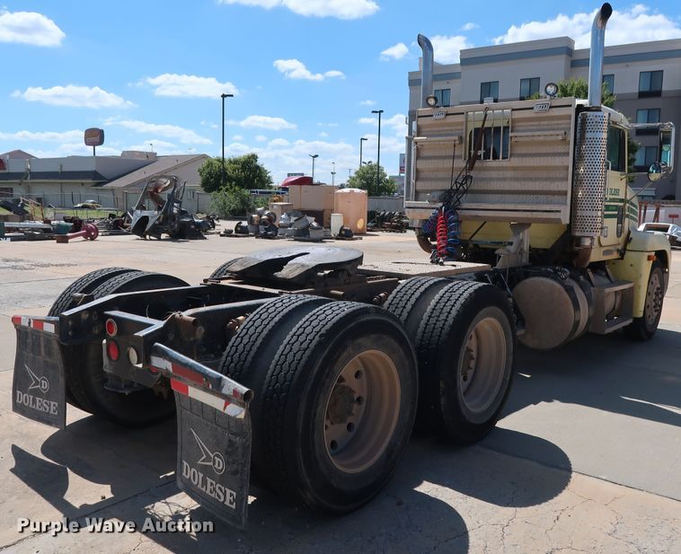 image for item DG7009 1996 Freightliner FLD semi truck