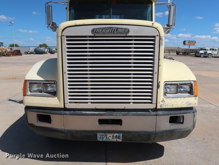 image for item DG7009 1996 Freightliner FLD semi truck