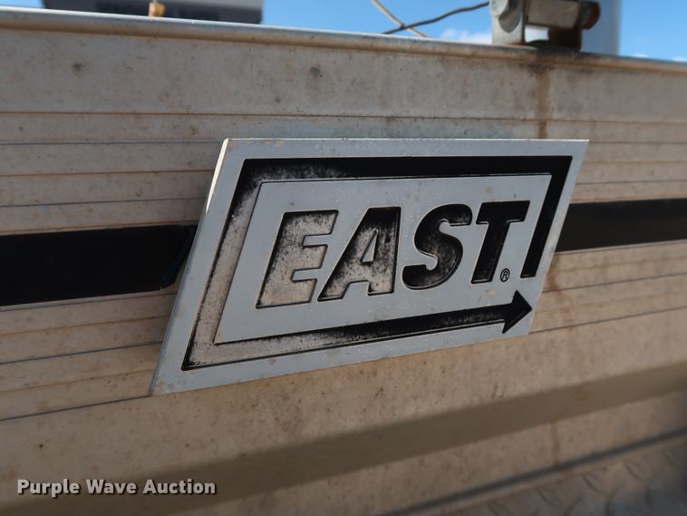 image for item DG7009 1996 Freightliner FLD semi truck