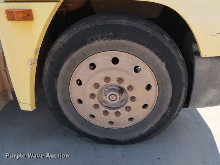 image for item DG7009 1996 Freightliner FLD semi truck