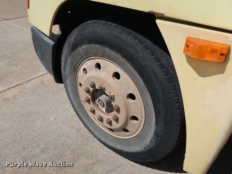 image for item DG7009 1996 Freightliner FLD semi truck