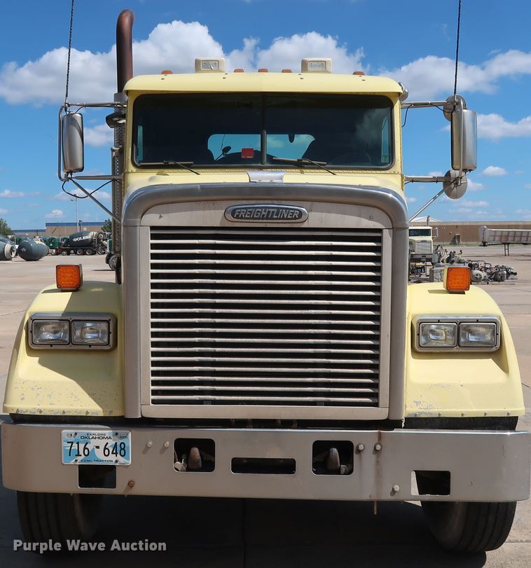 image for item DG7011 2008 Freightliner FLD semi truck