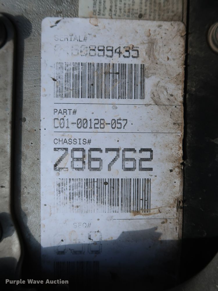 image for item DG7011 2008 Freightliner FLD semi truck