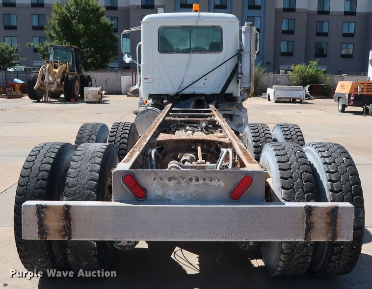 image for item DG7013 2007 Mack CTP713 truck cab and chassis