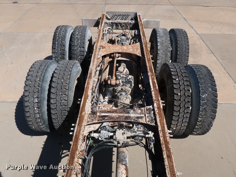 image for item DG7013 2007 Mack CTP713 truck cab and chassis