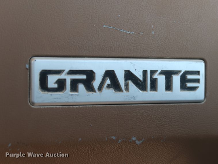 image for item DG7013 2007 Mack CTP713 truck cab and chassis