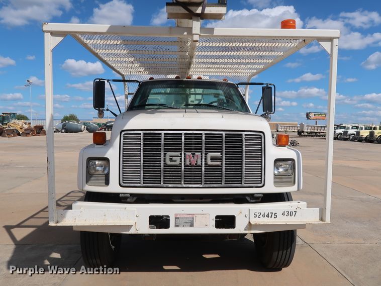 image for item DG7015 2000 GMC C7500 bucket truck