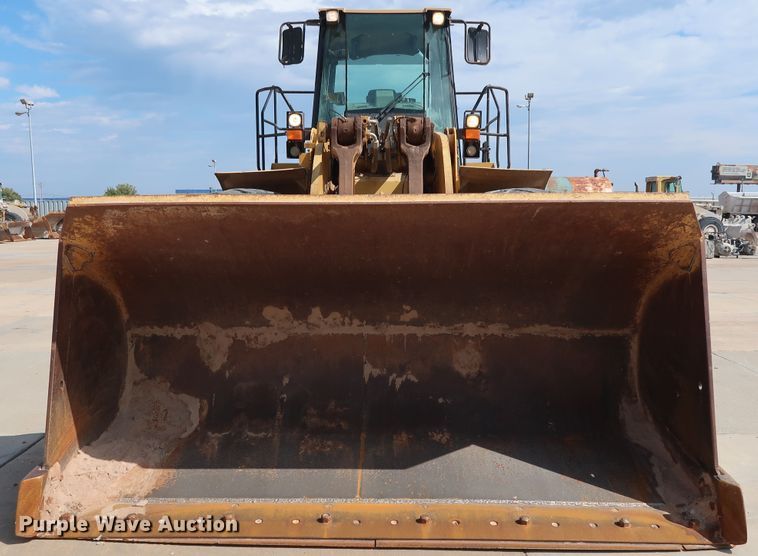 image for item DG7017 1996 Caterpillar 980G wheel loader