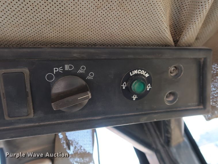 image for item DG7017 1996 Caterpillar 980G wheel loader