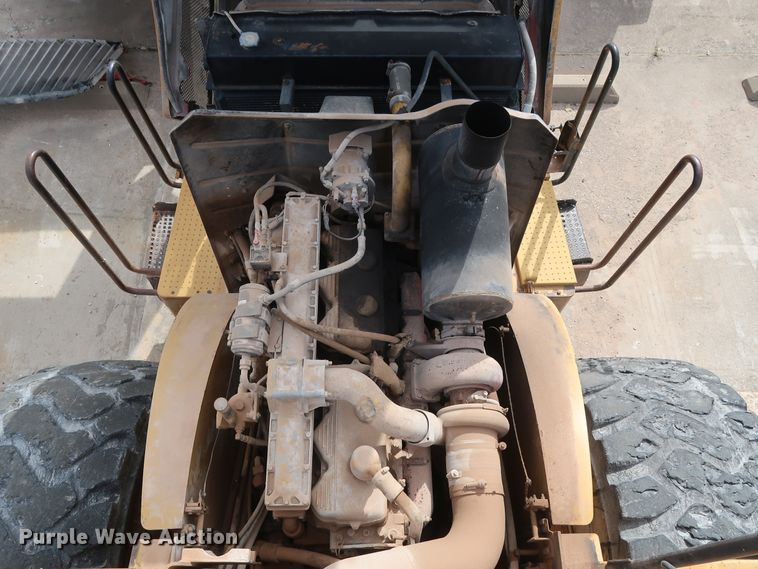 image for item DG7017 1996 Caterpillar 980G wheel loader