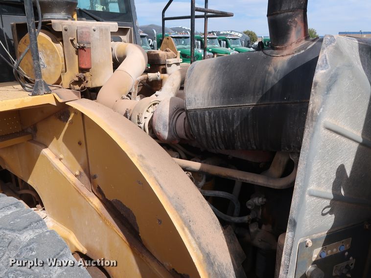 image for item DG7017 1996 Caterpillar 980G wheel loader