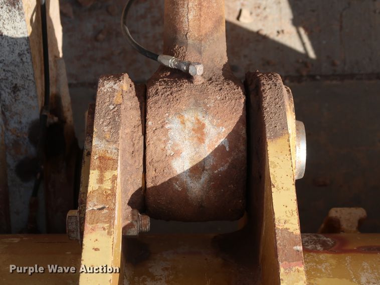 image for item DG7017 1996 Caterpillar 980G wheel loader