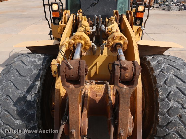 image for item DG7017 1996 Caterpillar 980G wheel loader